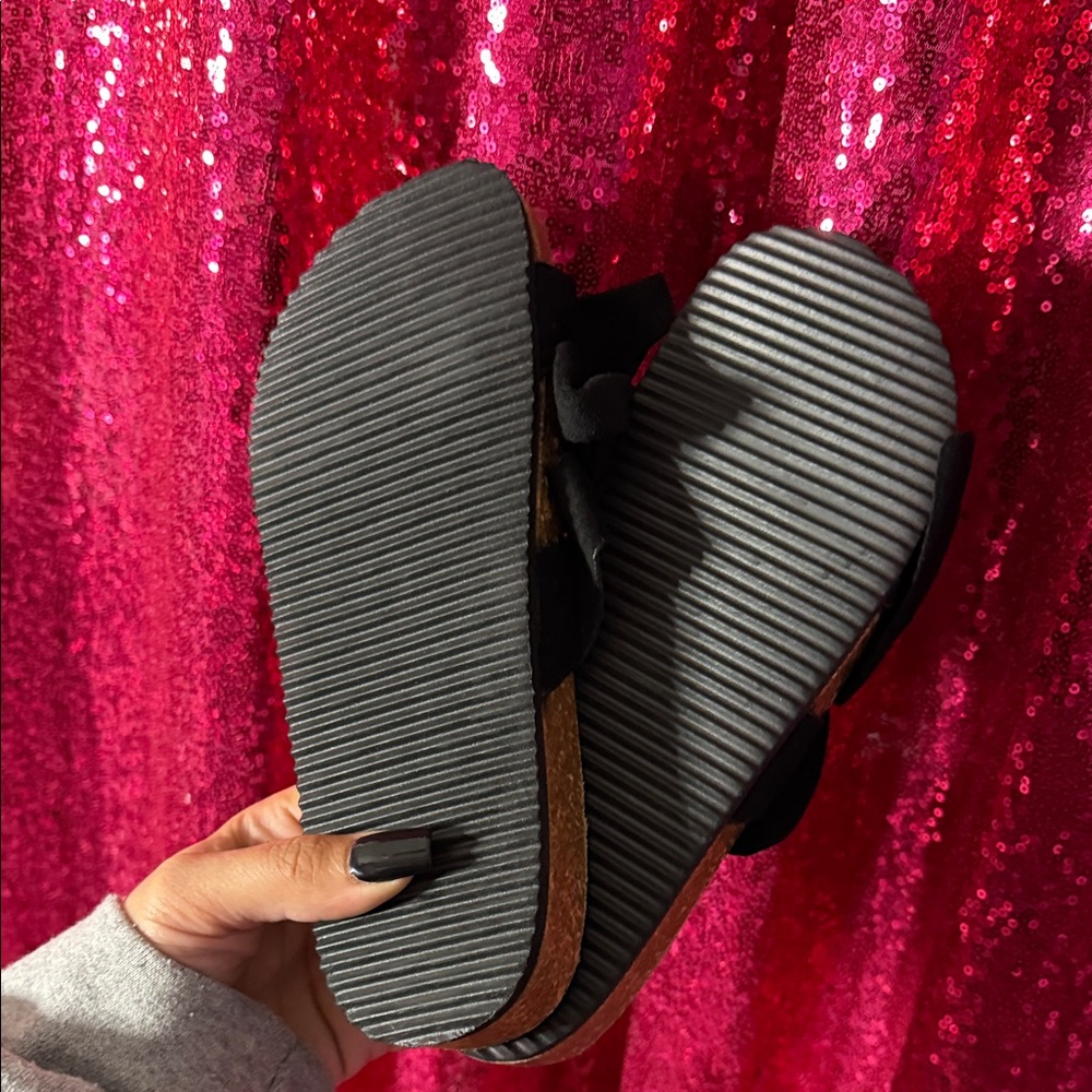 Women’s Black Bow Slide Sandals - Picture 2 of 3
